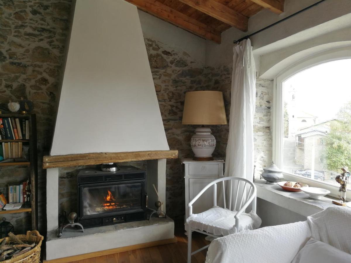 Casale Maria Mafalda Pieve di Teco Eksteriør bilde